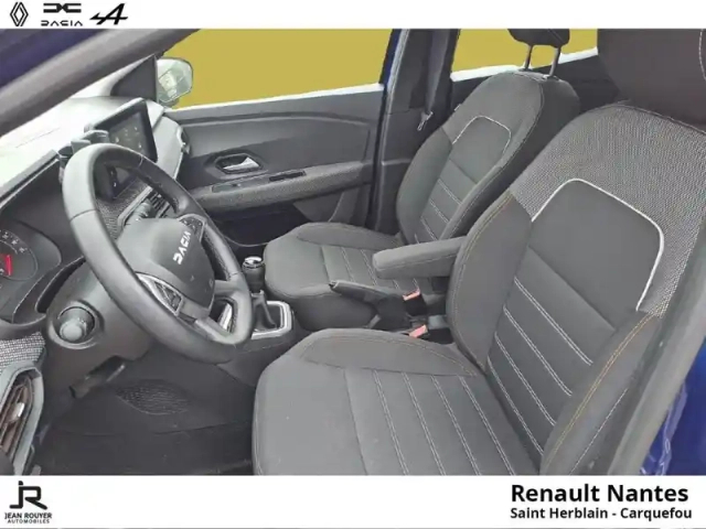 Dacia Sandero 1.0 tce 90ch stepway expression — photo 24