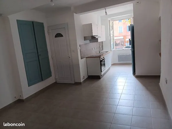 Appartement Location Le Muy 2p 30m² 650€