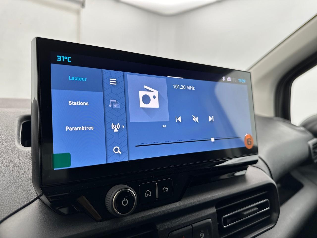 Citroën Berlingo van m diesel 100 ch manuelle — photo 23