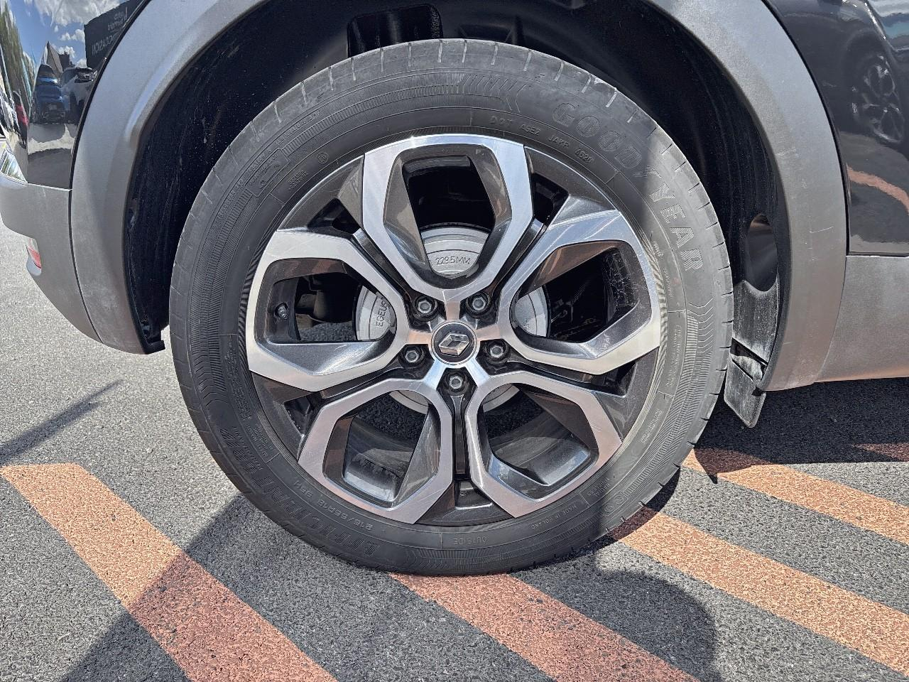 Renault Captur 1.0 tce 90ch intens -21 — photo 11