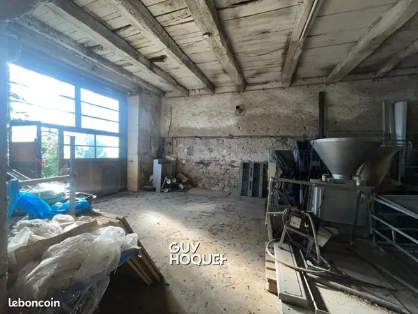 Grange 5 pièces 200 m²