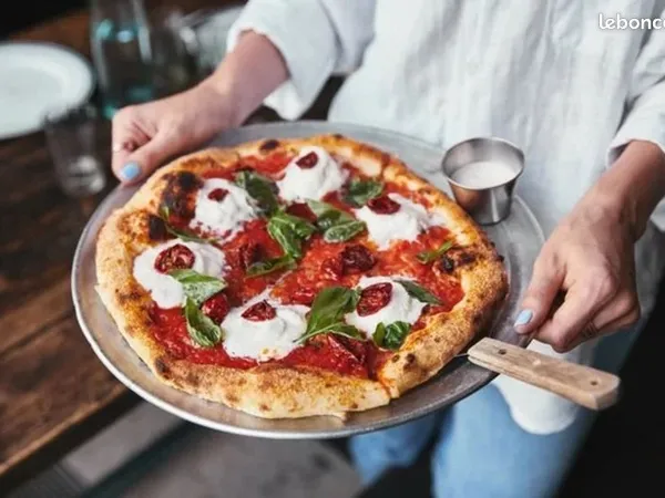 Fonds de commerce pizzeria 46 m²