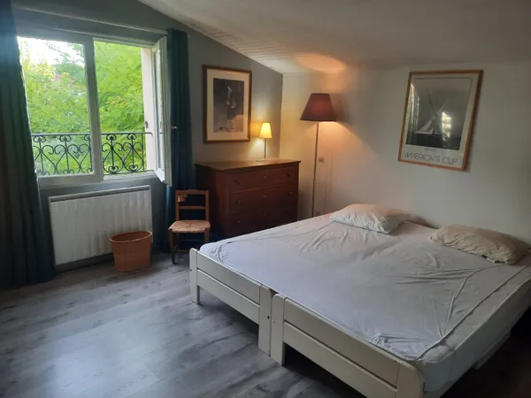 Loue chambre chez l'habitant - 20m²