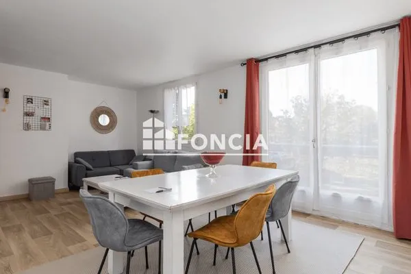 Appartement 4 pièces 73 m²
