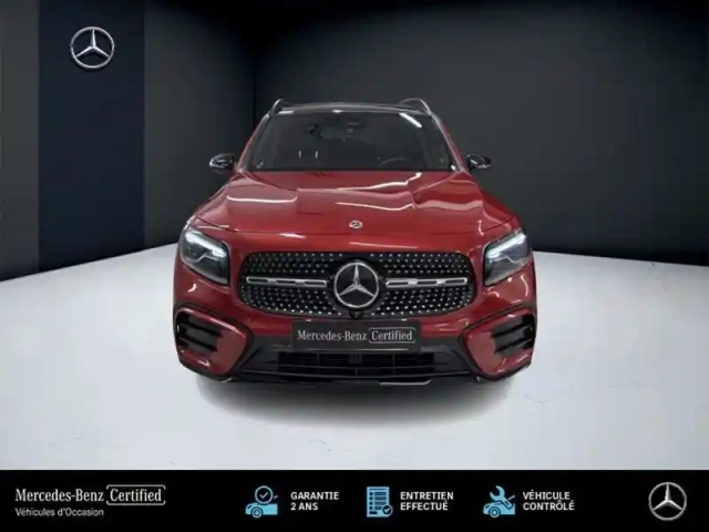 Mercedes Glb 200 d amg line — photo 28