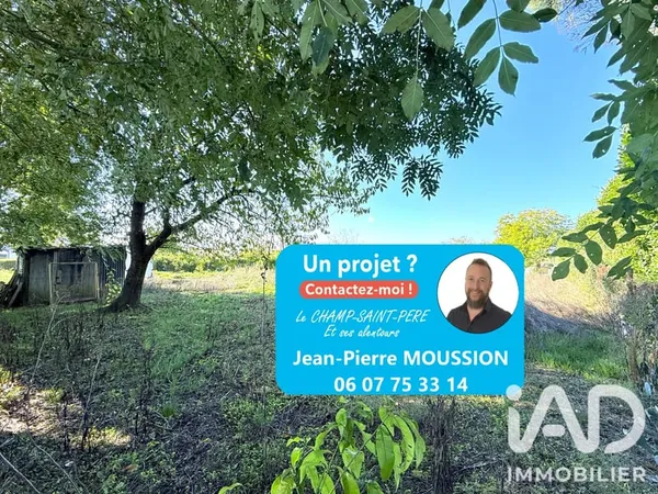 Terrain 998 m²
