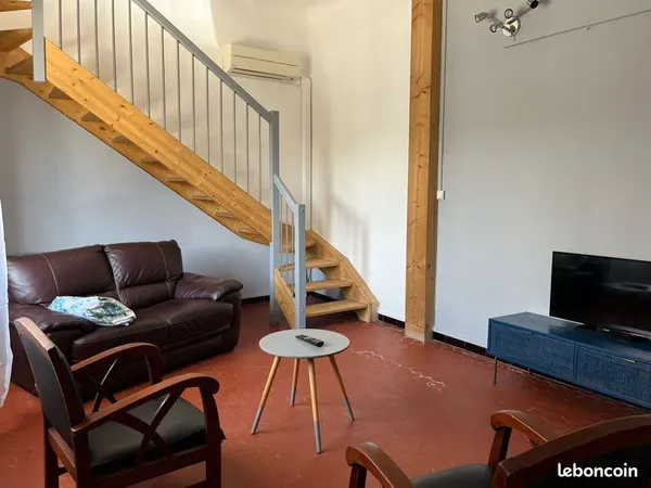 Collocation au pied du tram maison