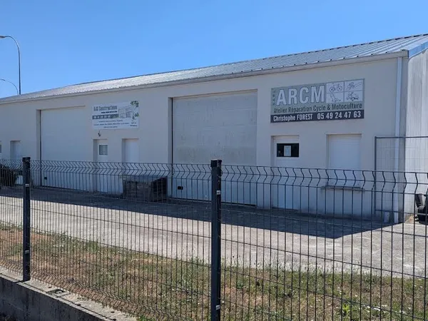 Parking/Garage/Box 350 m²