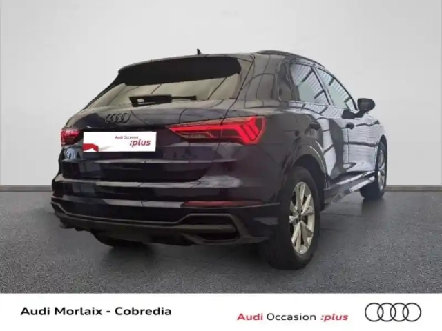 Audi Q3 35 tdi 150ch s line plus s tronic 7 — photo 4