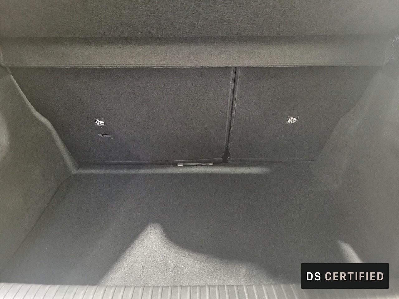Ds Ds 3 crossback puretech 130 eat8 performance line+ — photo 14