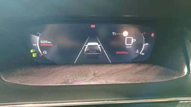 Peugeot 2008 puretech 130 s&amp;s eat8 — photo 5