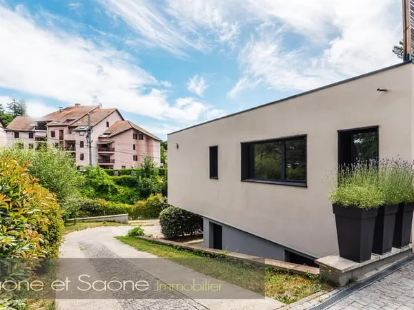 Appartement 4 pièces 110 m²
