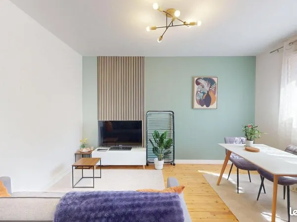 Chambre 4 pièces 70 m²