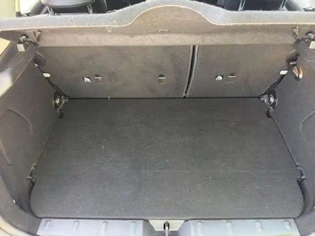 Mini Mini 5 portes cooper 136ch essential bva7 — photo 9
