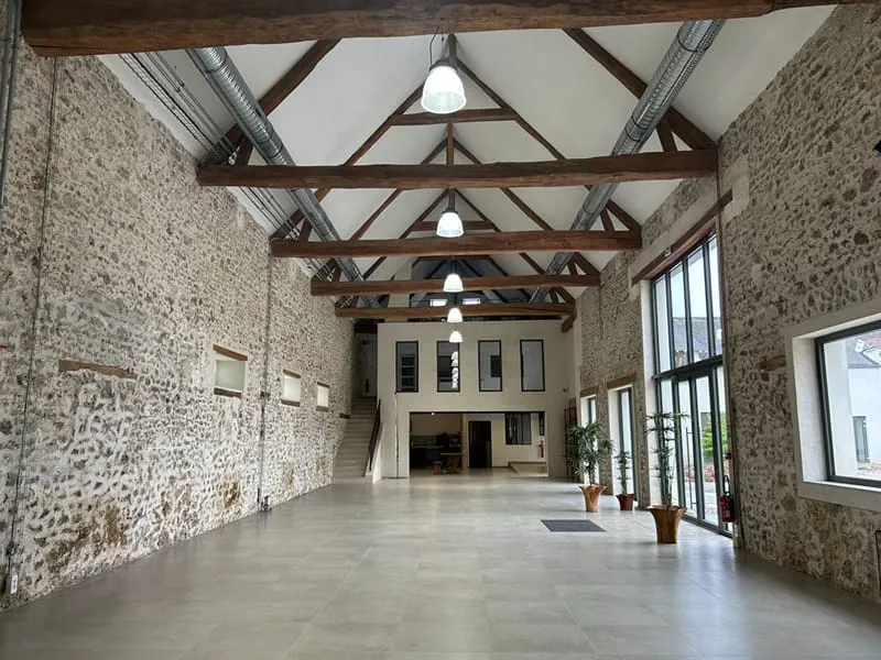 Photo 1