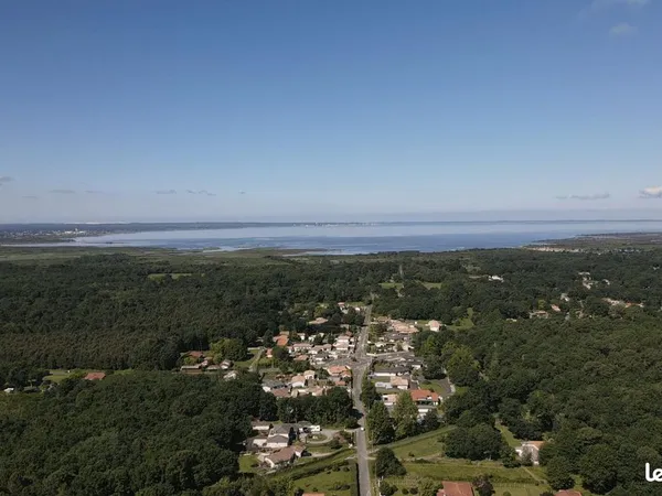 Terrain 832 m² Biganos