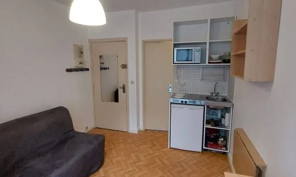 Appartement 1 pièce 13 m²
