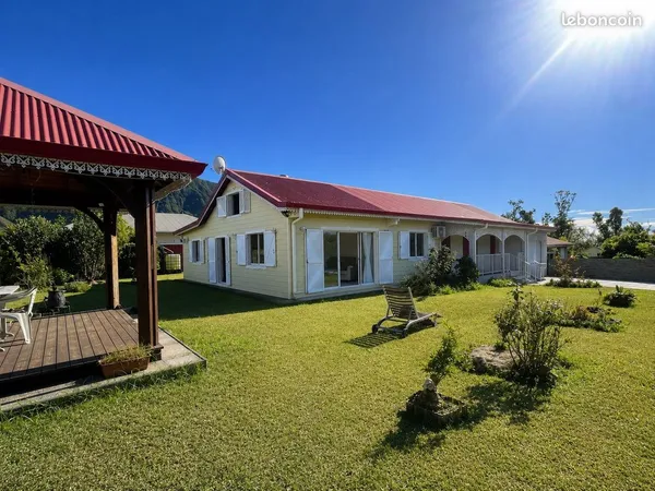 Maison 5 pièces 150 m²