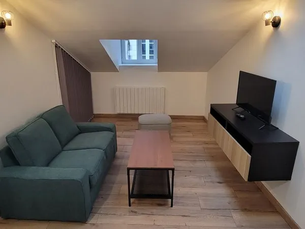 Appartement avec mezzanine - 44,92 m² au sol - Blois centre - DPE C