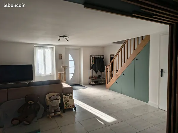 Maison rénovée avec jardin