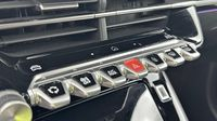 Peugeot 208 1.2 Hybrid 145ch GT e-DCS6 — photo 15