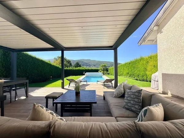 Maison 7 pièces 223 m²