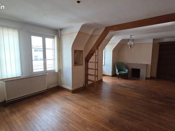Appartement 118 m2 au centre d'Abbeville (80)