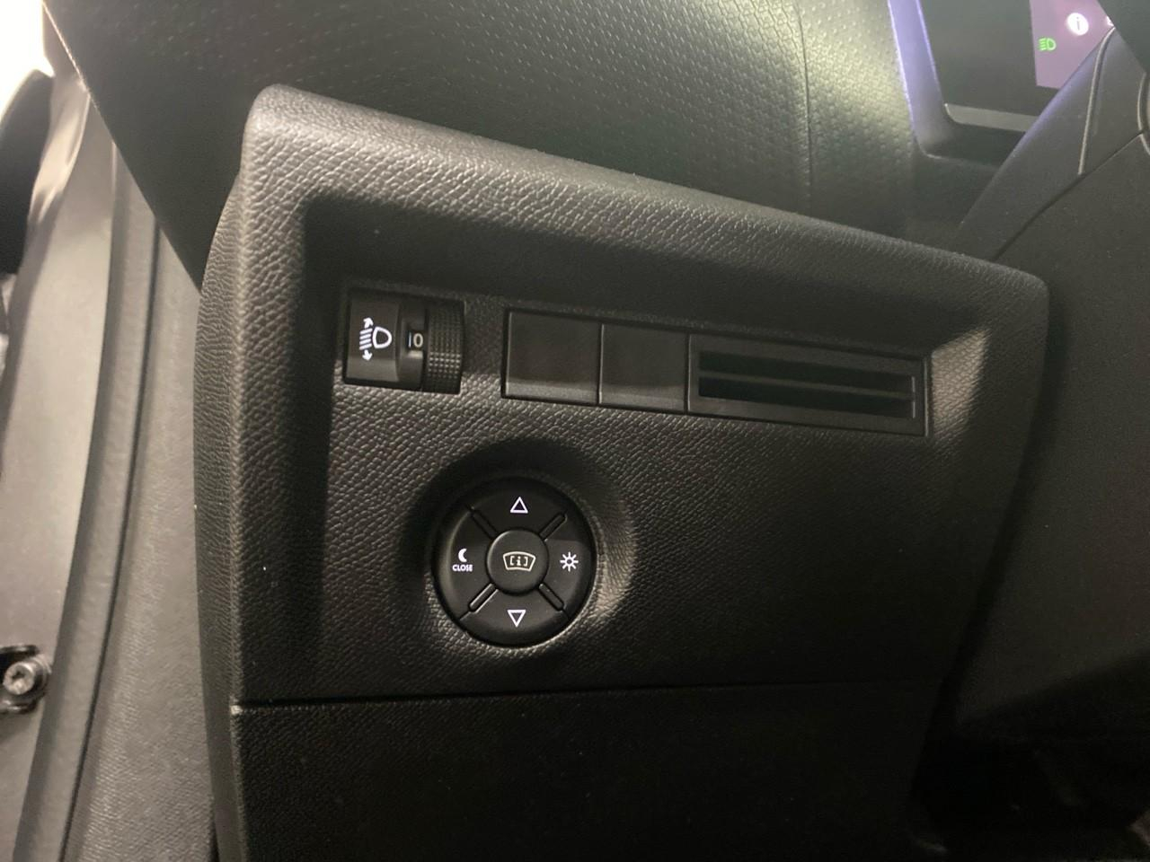 Citroën C4 bluehdi 130 s&s eat8 c-series — photo 23