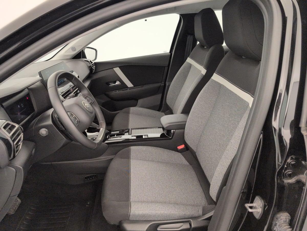 Citroën C4 — photo 15