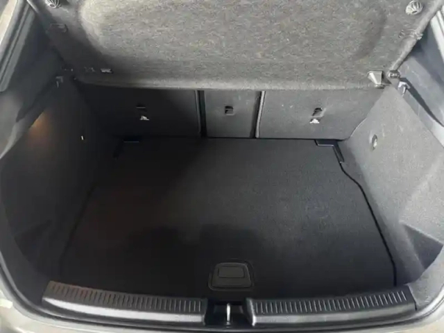 Mercedes Classe A 200 d amg line — photo 30