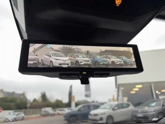 Renault Megane e-tech 220 ch autonomie confort — photo 21