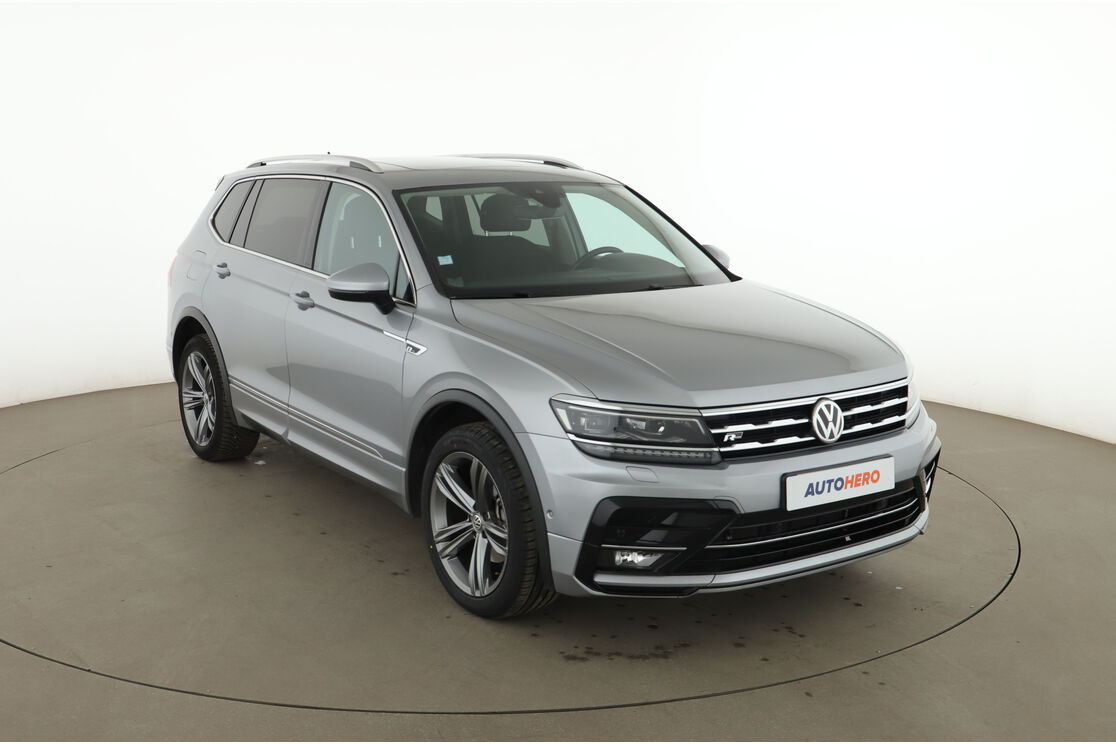 Volkswagen Tiguan Allspace 2.0 TDI Carat DSG7 — photo 7