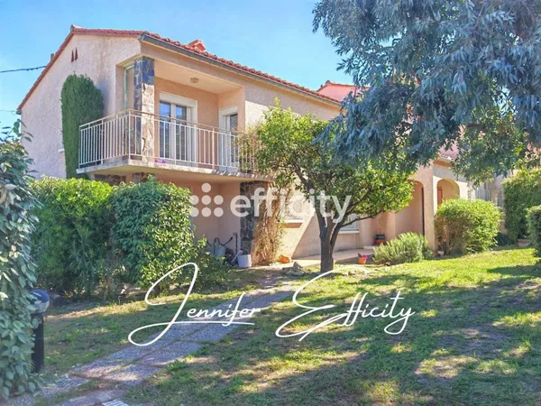 Maison 7 pièces 210 m²