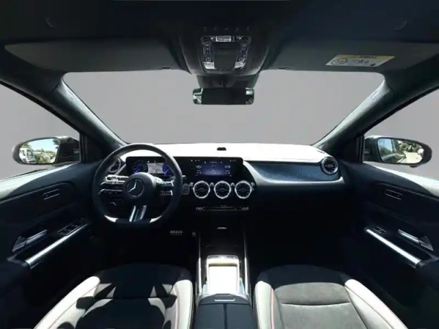Mercedes Eqa 250+ — photo 13