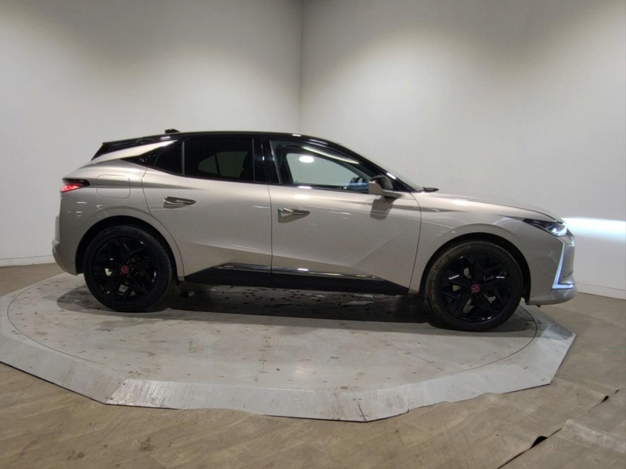 Ds Ds 4 puretech 130 eat8 performance line+ — photo 6