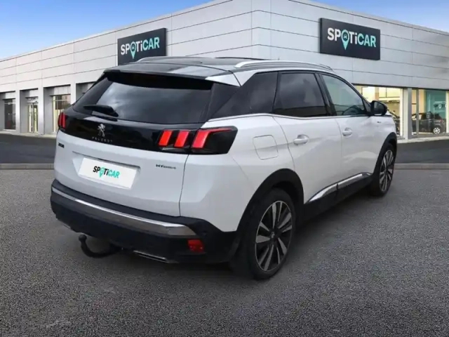 Peugeot 3008 hybrid4 300 e-eat8 gt — photo 3