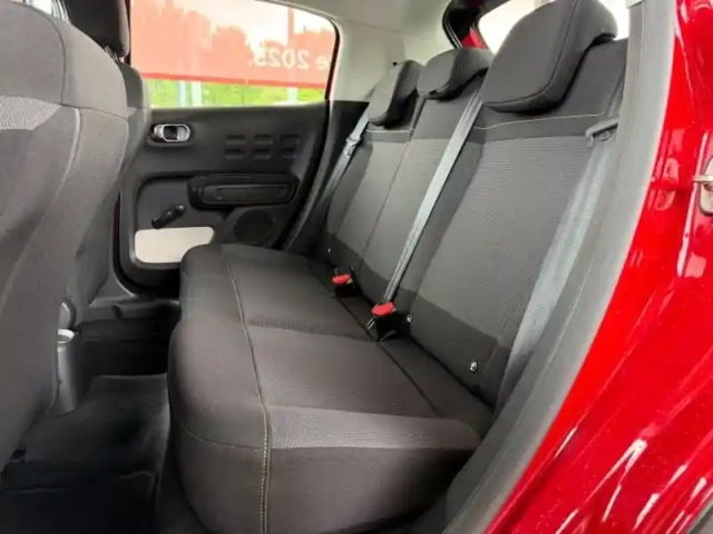 Citroën C3 1.2 puretech 110ch s&amp;s shine 124g — photo 10