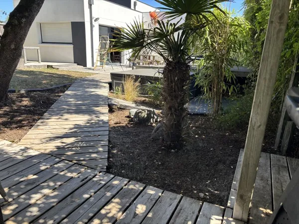 Vends maison type villa