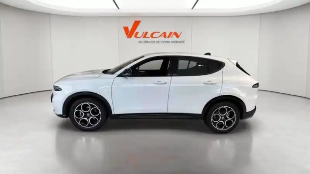 Alfa Romeo Tonale 1.5 hybrid 130 ch tct7 — photo 49