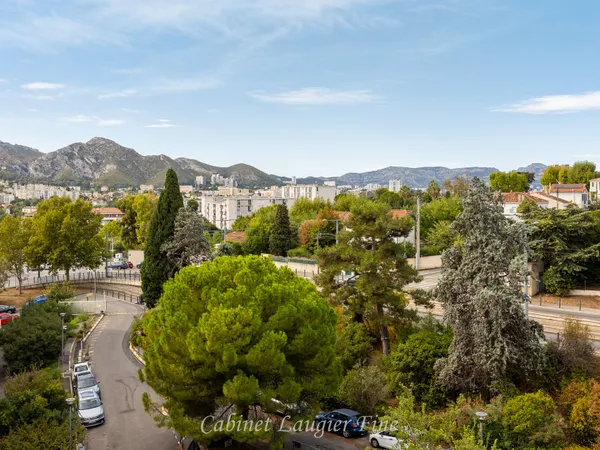 À vendre Appartement T5 avec balcon/terrasse Résidence L