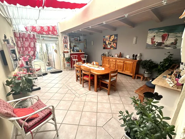 Maison 6 pièces 174 m²