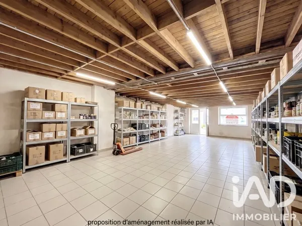 Local commercial 1 pièce 150 m²