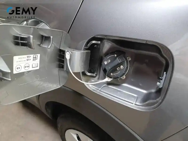 Kia Stonic 1.0 t-gdi 100 ch bvm6 — photo 19