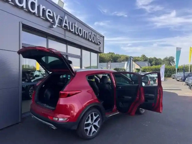 Kia Sportage 2.0 crdi 136ch gt line pack premium 4x2 — photo 13