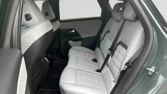 Citroën C5 Aircross e- 210 autonomie confort — photo 29