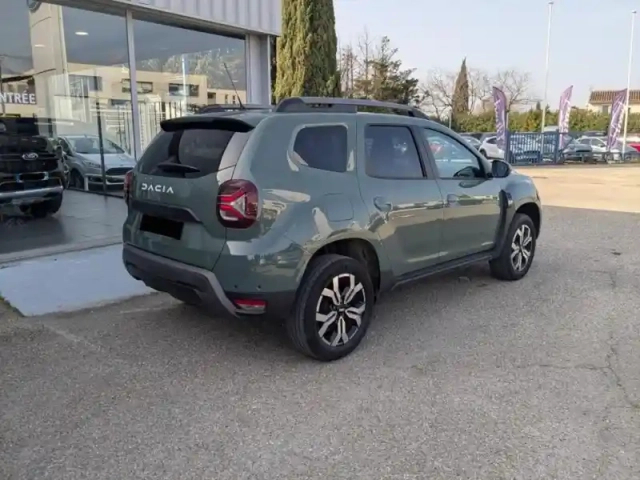 Dacia Duster 1.0 eco-g 100ch  journey 4x2 — photo 4