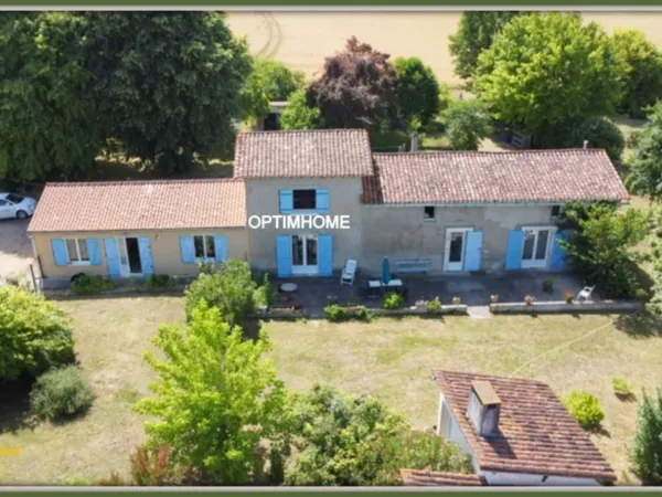 Maison à vendre 7 pièces AUBETERRE SUR DRONNE (16)