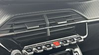 Peugeot 208 1.2 PureTech 100ch S&S Active Pack — photo 15