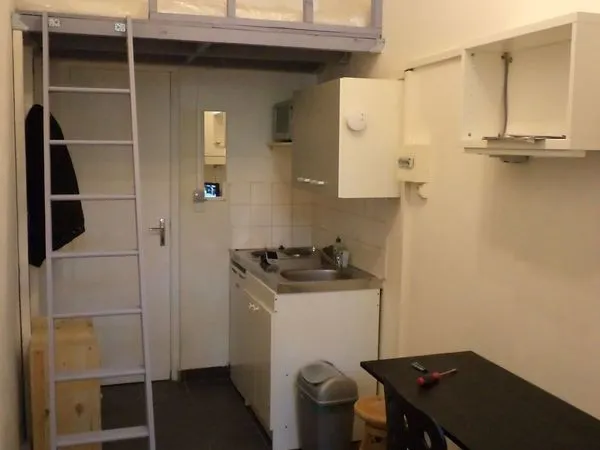Chambre Meublée Prado Perrier