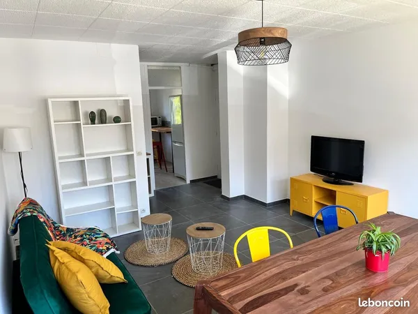 ⭐️ Chambre en colocation / Proche métro / Appt 70m2 ⭐️